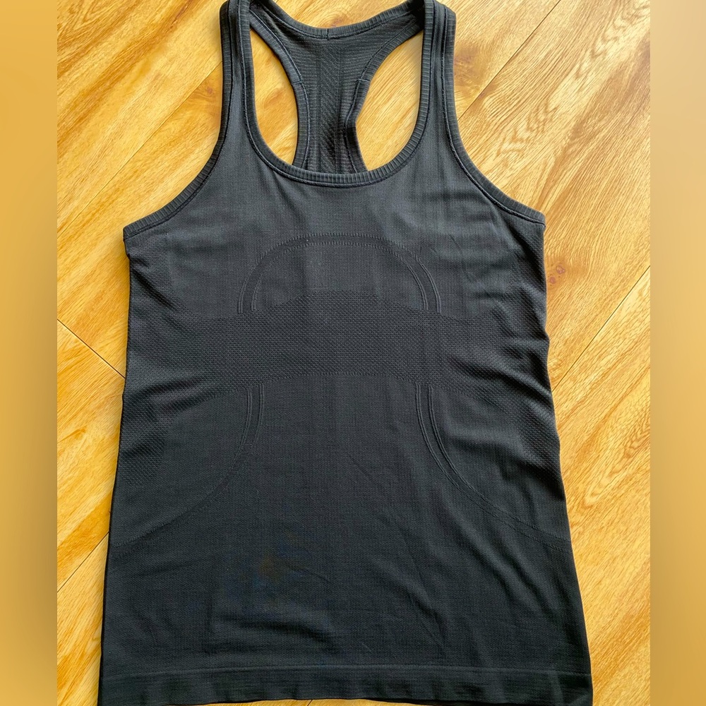 Lululemon Swiftly Racerback Tank Top SIZE 8
